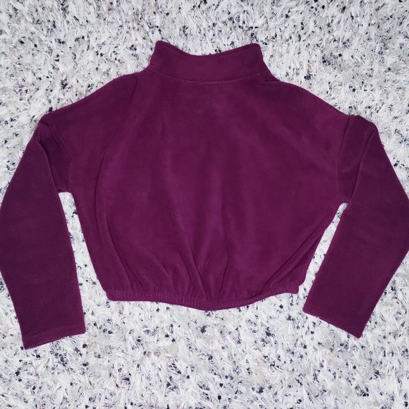 RARE! Mulberry Cropped Embroidered Goose Fleece - Picture 4 of 7